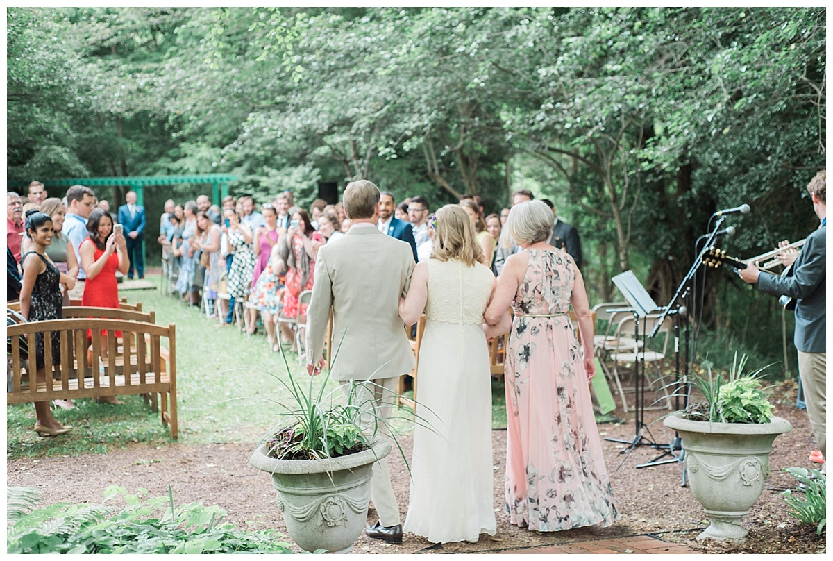 Durham, Raleigh, Chapel Hill engagement, wedding, lifestyle photographer | Radian Photography | Philadelphia, Pennsylvania Ridgeland Mansion Wedding |www.radianphotography.com