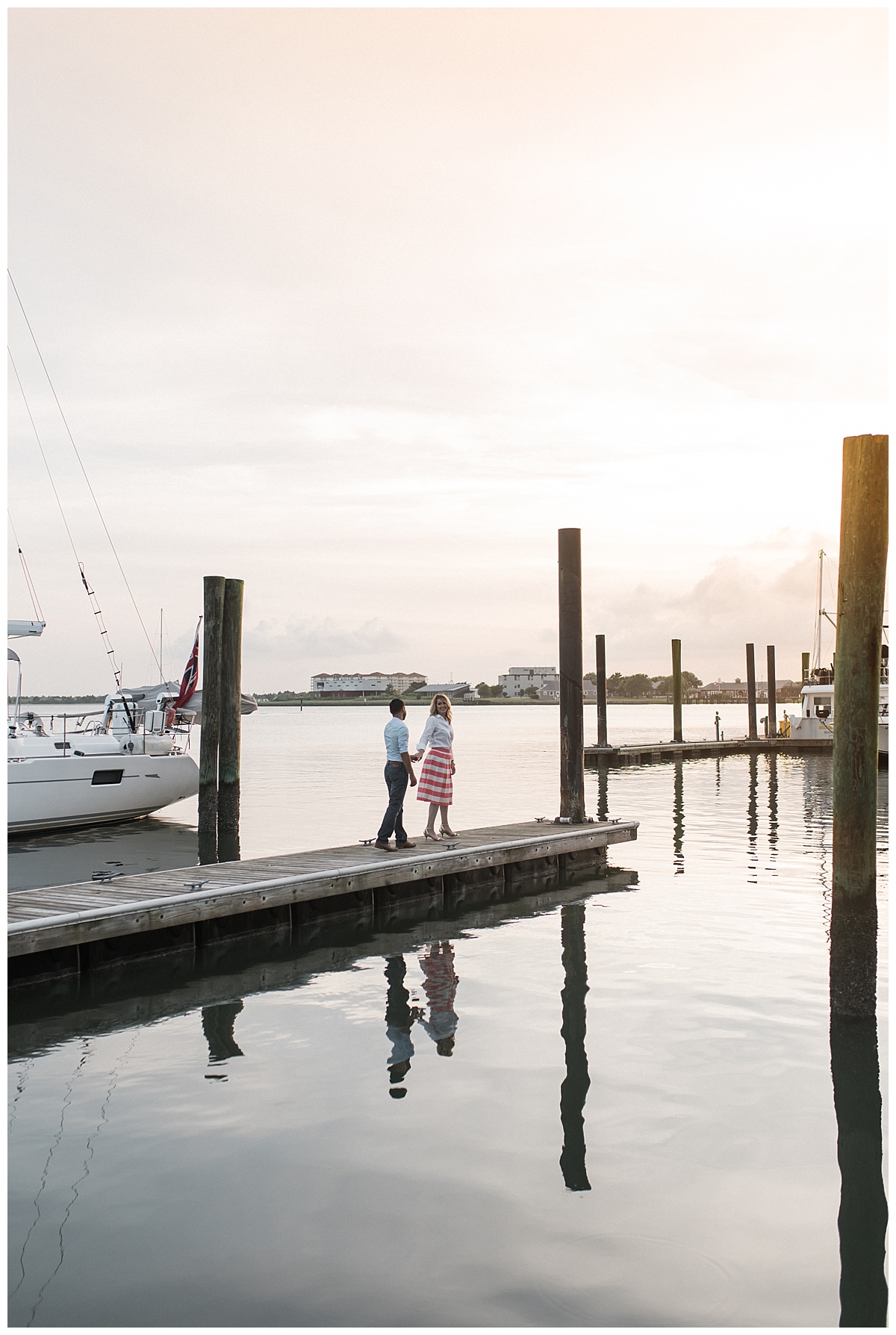 Durham, Raleigh, Chapel Hill engagement, wedding, lifestyle photographer | Radian Photography | Waterfront lifestyle session | Beaufort, North Carolina |www.radianphotography.com