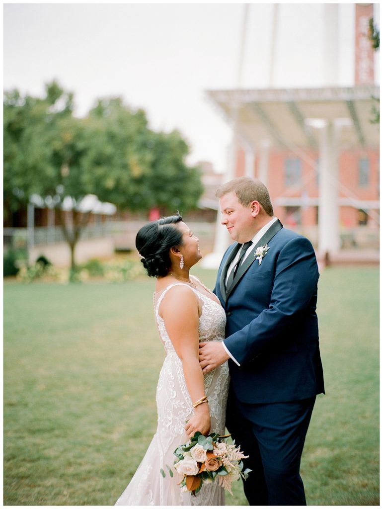 bride and groom at american tobacco campus